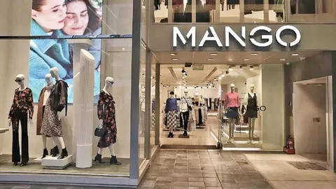 Escaparate de Mango