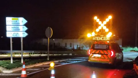 Brigadas en carreteras de Jerez