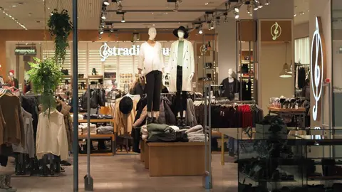 Tienda Stradivarius