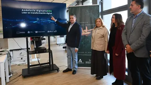 Antonio Sanz, durante la presentaci&oacute;n de las dos nuevas herramientas