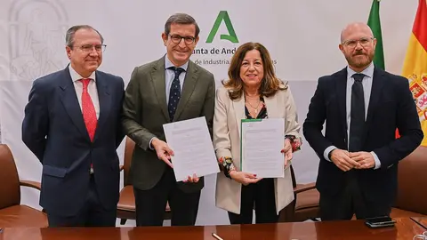 La Junta de Andaluc&iacute;a ha firmado un acuerdo de colaboraci&oacute;n con Veiasa | Salvador L&oacute;pez Medina