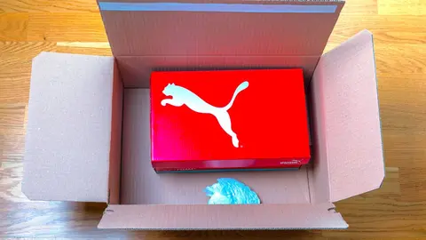Caja de zapatillas Puma