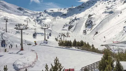 La estaci&oacute;n de esqu&iacute; de Sierra Nevada