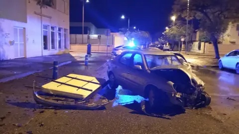Accidente de tr&aacute;fico en la Avenida del Altillo