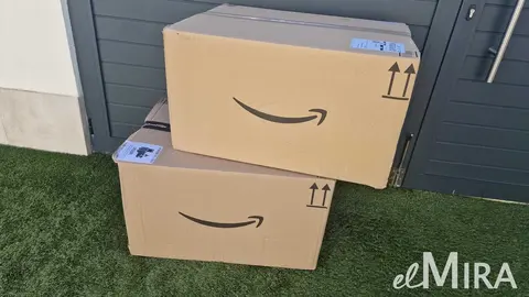 Cajas gigantes de Amazon Prime