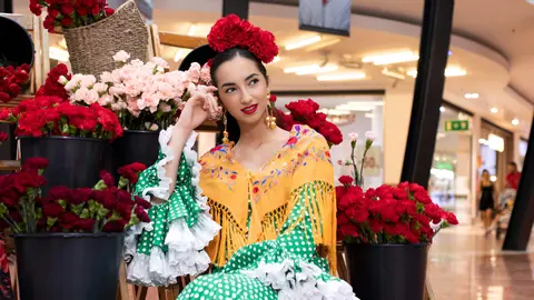 II edici&oacute;n del Mercadillo Solidario de Flamenca en el centro comercial &Aacute;rea Sur