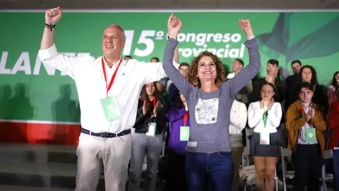 Ruiz Boix, acompa&ntilde;ado de Mar&iacute;a Jes&uacute;s Montero, recibe el apoyo para su nueva ejecutiva del PSOE provincial de C&aacute;diz