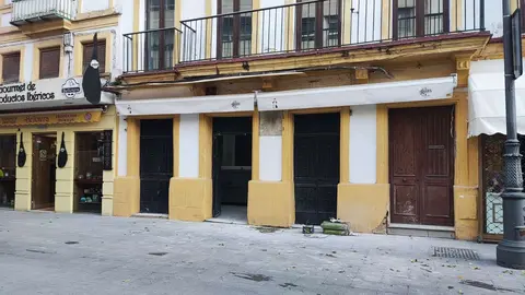 Obras en el bar Los Tres Reyes | El MIRA