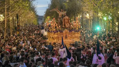 La Semana Santa de Granada ha vuelto a despertar el inter&eacute;s de los turistas
