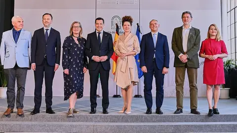 Juanma Moreno ha apelado a la "cohesi&oacute;n", "resiliencia" y "proximidad" | Salvador L&oacute;pez Medina