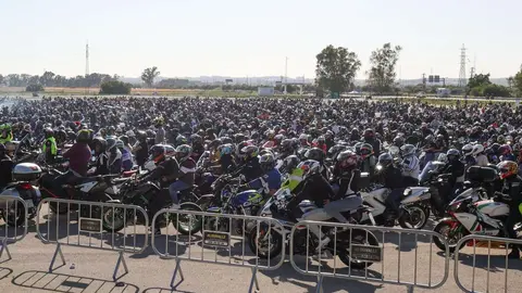 Salida de la caravana motera en Jerez