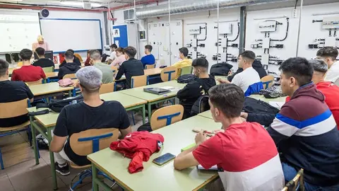 Andaluc&iacute;a aumenta la oferta para la Formaci&oacute;n Profesional Dual