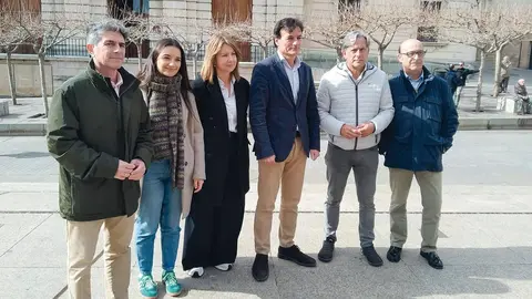 Agust&iacute;n Gonz&aacute;lez, en el centro de la imagen, fue alcalde de Ja&eacute;n durante el pasado a&ntilde;o 2024 (1)