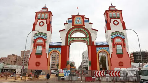 Portada de la Feria de Abril de Sevilla