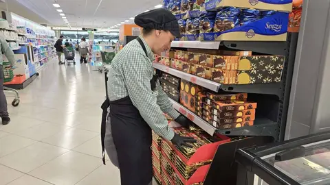 Una trabajadora de Mercadona