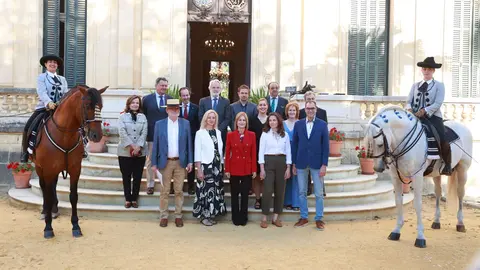 Celebraci&oacute;n de la Asamblea General de Euroequus en la Real Escuela | Cristo Garc&iacute;a