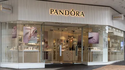 Joyer&iacute;a de la firma portuguesa Pandora