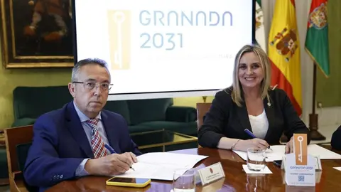 Claudio Rodr&iacute;guez y Marifr&aacute;n Carazo