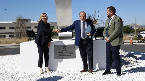 Inauguraci&oacute;n de la nueva rotonda que mejora el acceso al hospital de San Cecilio de Granada