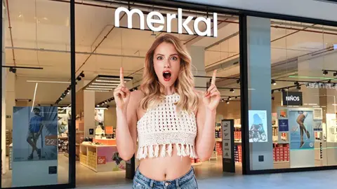 Una mujer a la moda con ropa de Merkal