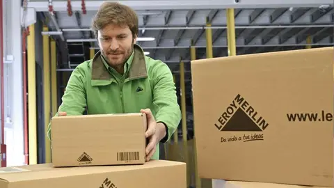 Trabajador de Leroy Merlin