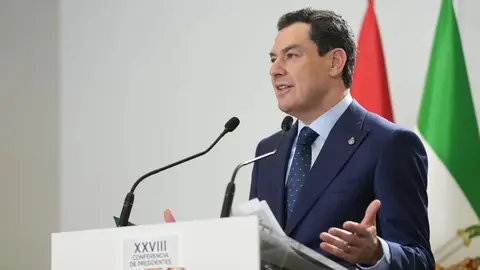 Juanma Moreno, durante su intervenci&oacute;n en la Conferencia de Presidentes (1)