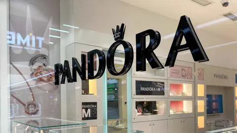 Pandora, joyer&iacute;a