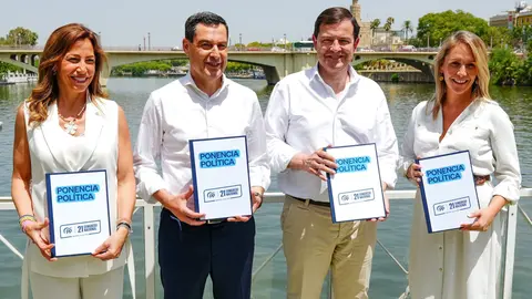 El PP ha presentado la Ponencia Pol&iacute;tica del XXI Congreso Nacional del partido en Sevilla