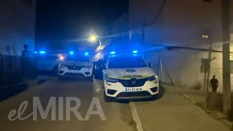 Despliegue policial en el incendio producido en calle Larra | El MIRA