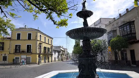 El barrio de Santiago se prepara para una nueva edici&oacute;n de su 'Vel&aacute;'