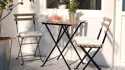 Mesa con 2 sillas de exterior T&Auml;RN&Ouml;
