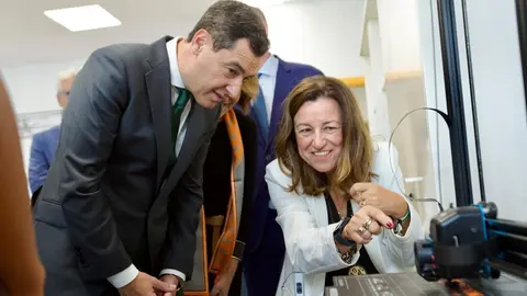 Juanma Moreno ha vuelto a incidir en la importancia de las nuevas tecnolog&iacute;as