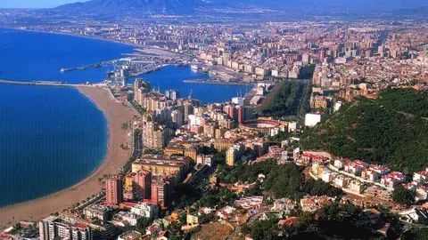 Vista a&eacute;rea de M&aacute;laga