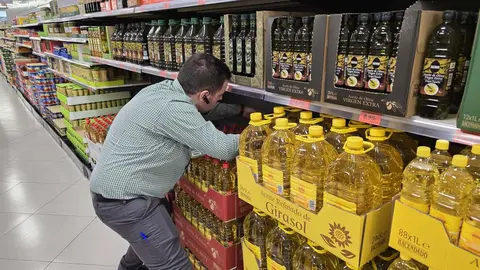 Un trabajador de Mercadona | El MIRA