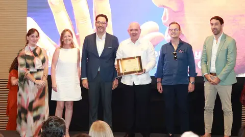 Homenaje de la CEC a Javier S&aacute;nchez | Cristo Garc&iacute;a