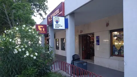 Administraci&oacute;n de loter&iacute;as en Avenida Tom&aacute;s Garc&iacute;a Figueras