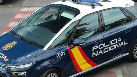 Un veh&iacute;culo de la Polic&iacute;a Nacional, en una imagen de archivo