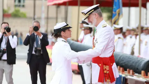 El Rey Felipe VI en la Escuela de Suboficiales de la Armada en San Fernando | Cristo Garc&iacute;a