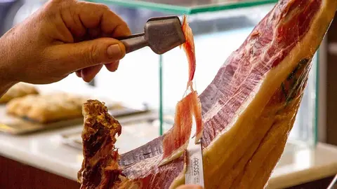 El jam&oacute;n, uno de los producots m&aacute;s exportados en Andaluc&iacute;a