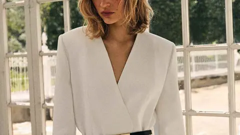 Nueva chaqueta blazer de Mango