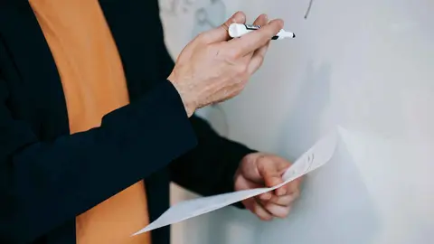 Un profesor en una foto de archivo