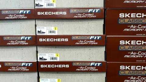 Caja de zapatillas de Skechers