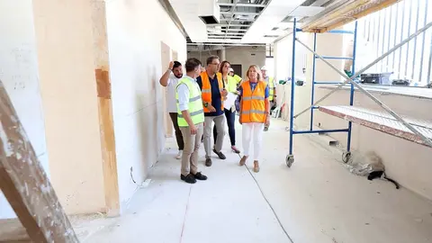 &Aacute;ngeles Mu&ntilde;oz ha visitado las obras del nuevo centro de salud de Nueva Andaluc&iacute;a
