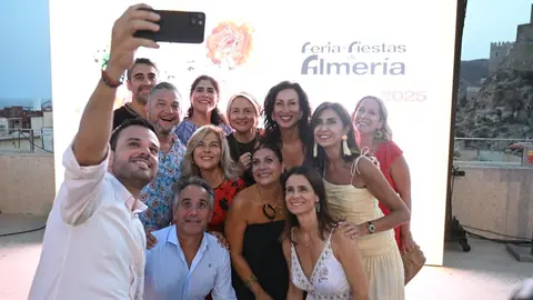 La alcaldesa de Almer&iacute;a, Mar&iacute;a del Mar V&aacute;zquez, ha presentado la programaci&oacute;n de la Feria para 2025