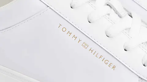 Zapatillas estilo casco con logo metalizado Tommy Hilfiger en El Corte Ingl&eacute;s