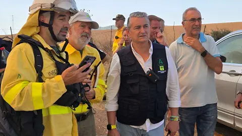 Antonio Sanz en el incendio de Tarifa