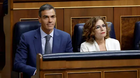 Pedro S&aacute;nchez y Mar&iacute;a Jes&uacute;s Montero