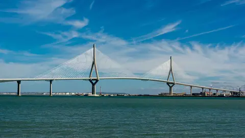 Puente de la Constituci&oacute;n en C&aacute;diz
