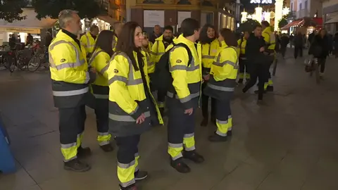 Agentes c&iacute;vicos - Serenos en la ciudad de Sevilla