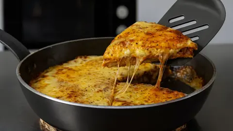 La lasa&ntilde;a de carne y queso sin horno lista solo con una sart&eacute;n